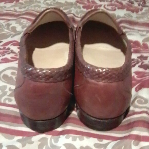 Allen Edmonds men's loafer shoes - Picture 3 of 4